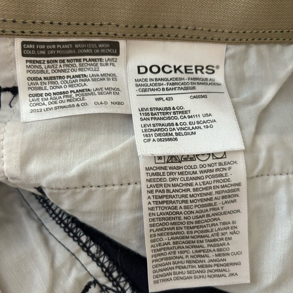 Docker's Men’s Flex Comfort Cargo Shorts size 36 Navy Blue - Picture 5 of 9